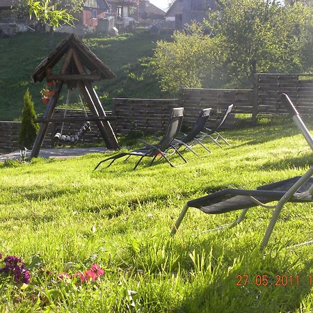 Pensiunea Casa Boiereasca Peştera Екстериор снимка
