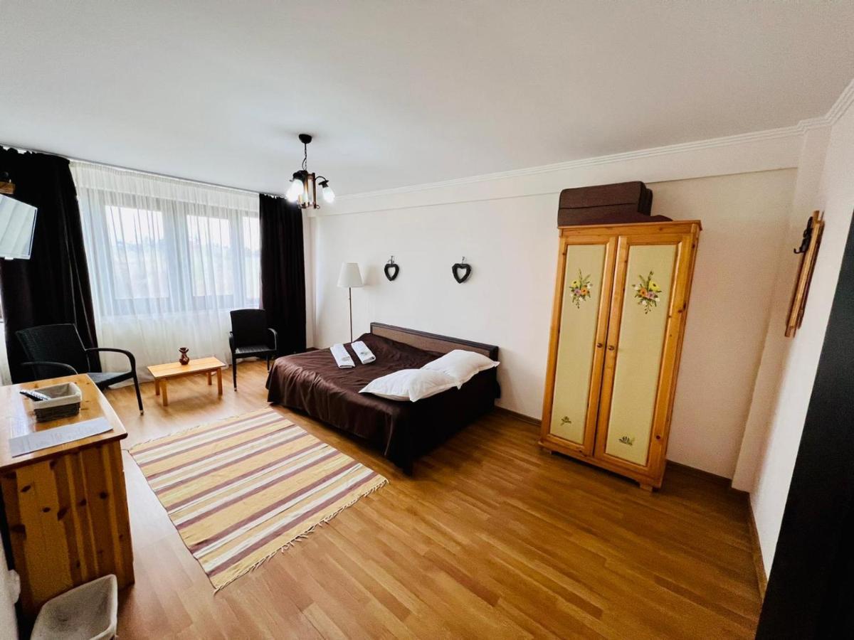 Pensiunea Casa Boiereasca Peştera Екстериор снимка