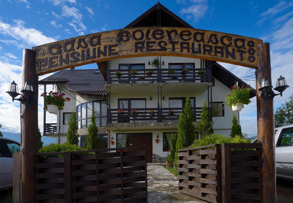 Pensiunea Casa Boiereasca Peştera Екстериор снимка